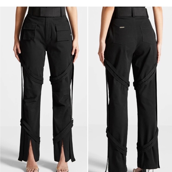 Maniere De Voir Pants - NWT Maniere de Voir Black Carpenter utility Trousers Strap, Belt size 16